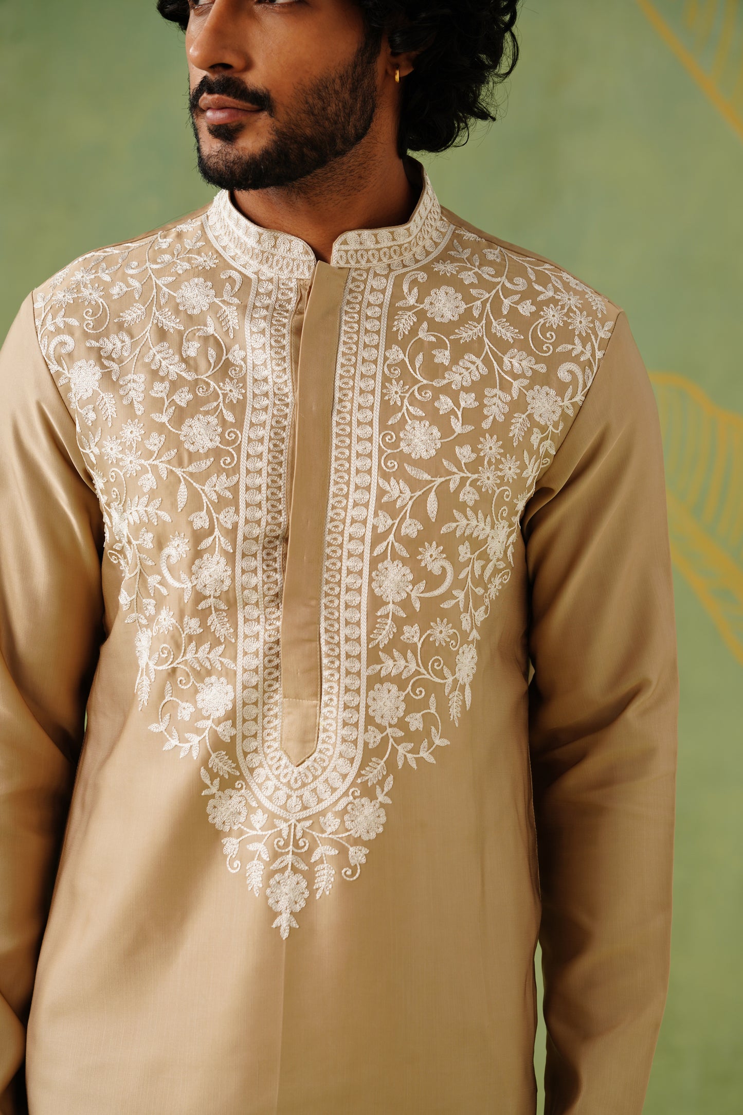 Beige Kashmiri Embroidery Kurta Set With Dupatta