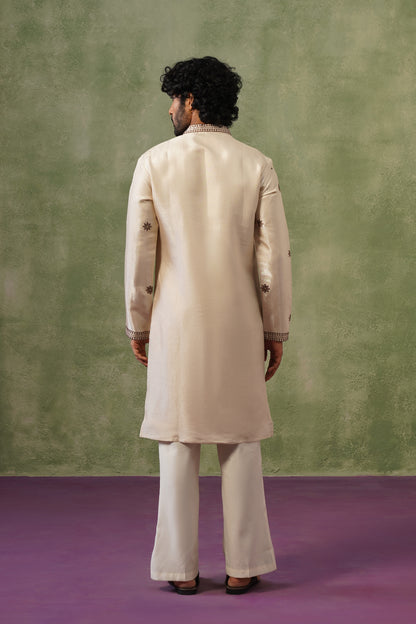 Chandani Ivory Threadwork Kurta Set