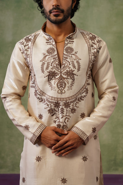 Chandani Ivory Threadwork Kurta Set