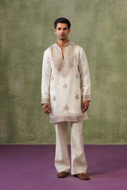 Aina Ivory Mirror Threadwork Kurta Set