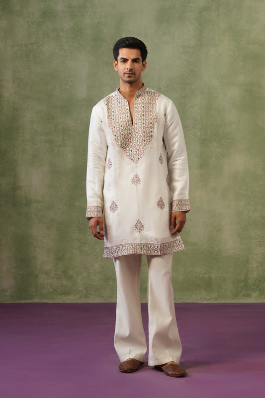 Aina Ivory Mirror Threadwork Kurta Set