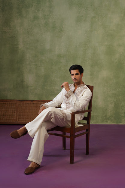 Aina Ivory Mirror Threadwork Kurta Set