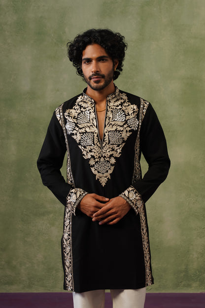 Sultan Black Mirror Threadwork Kurta Set