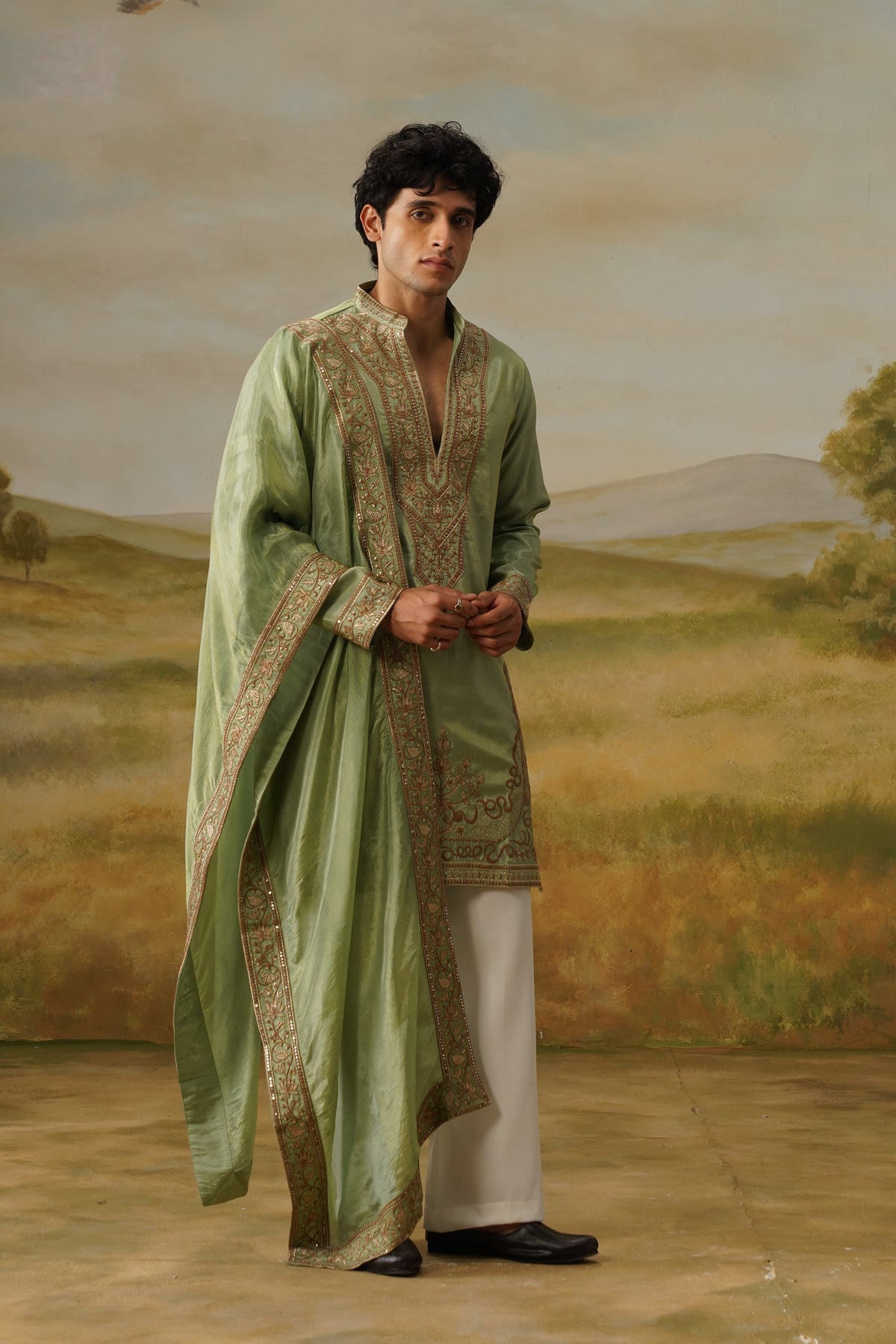 Zamurrad Sage Kashida Embroidered Kurta Set With Dupatta