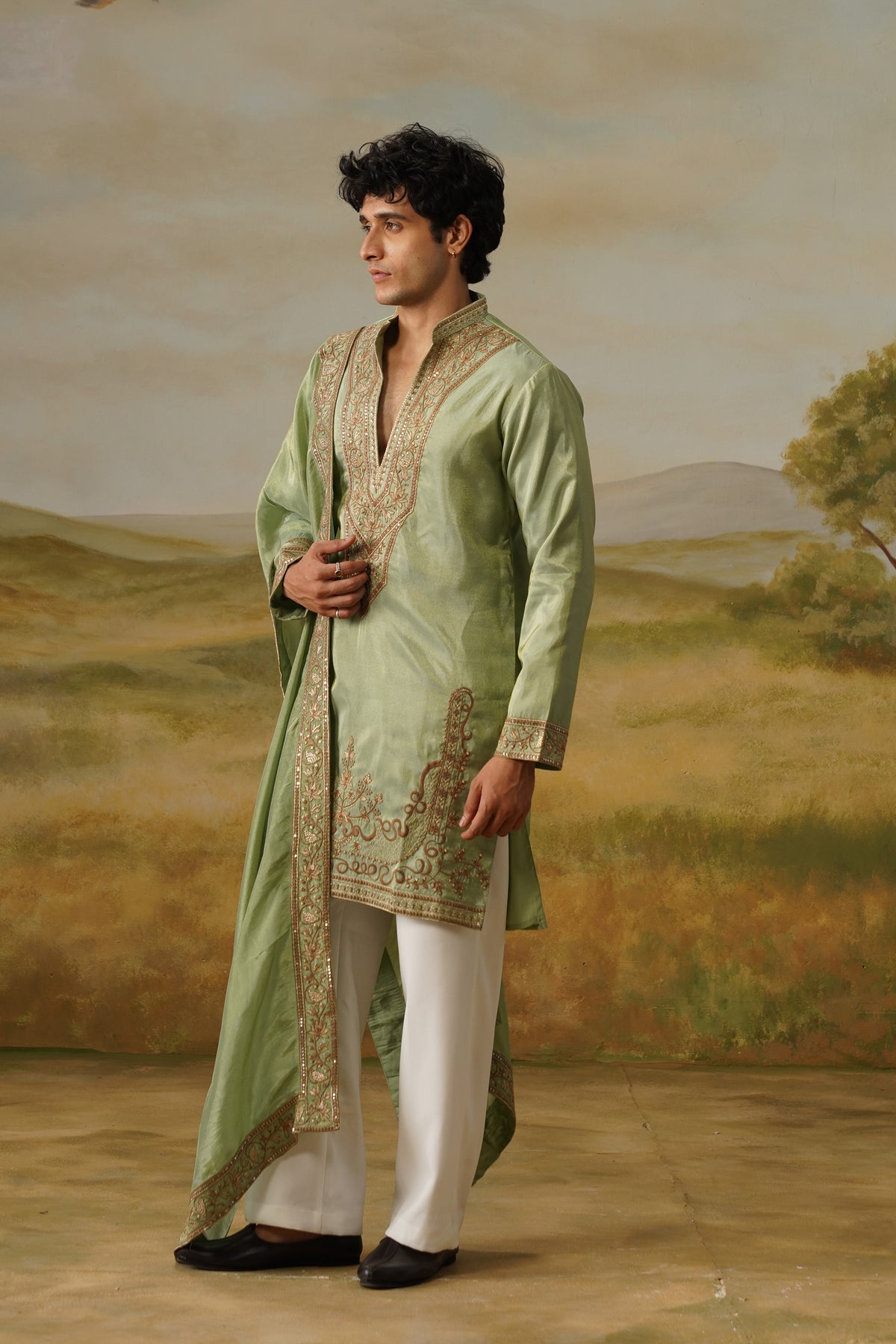 Zamurrad Sage Kashida Embroidered Kurta Set With Dupatta