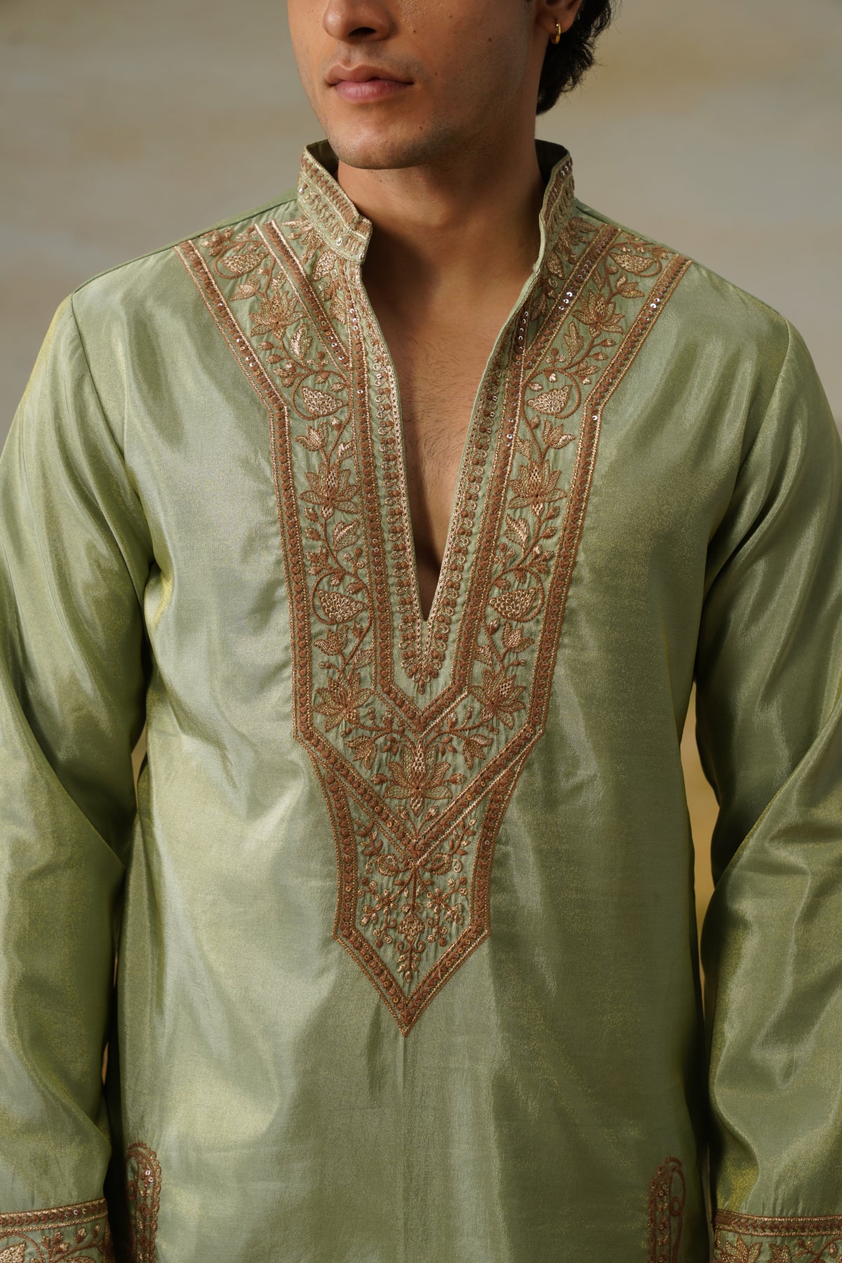 Zamurrad Sage Kashida Embroidered Kurta Set With Dupatta