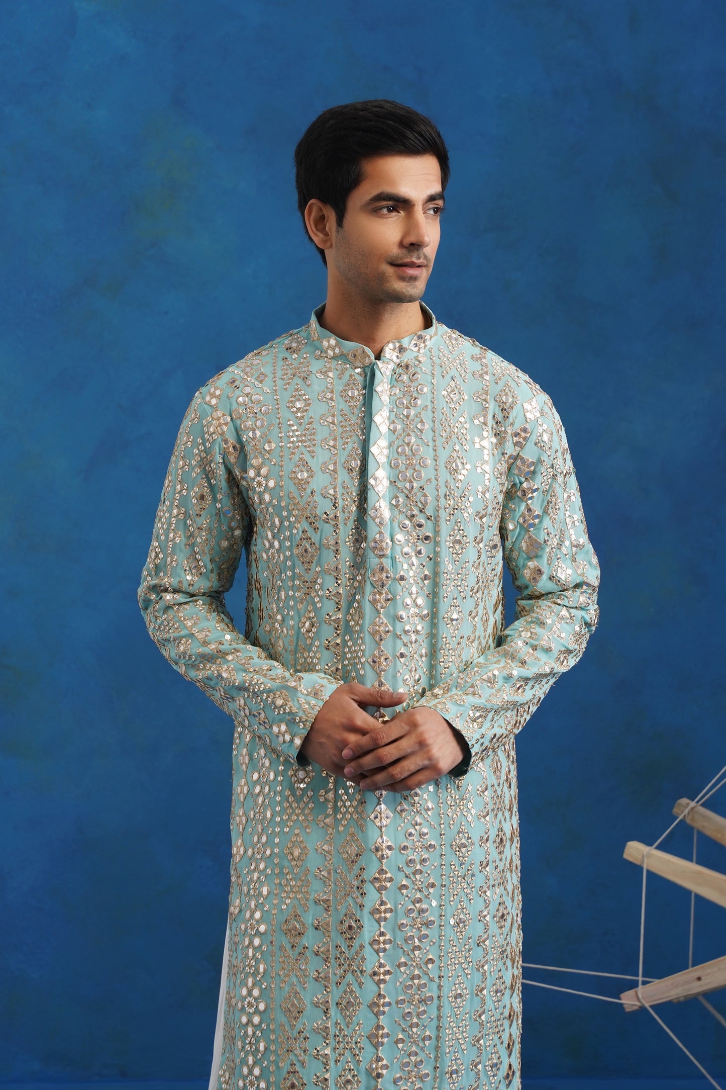 Aasmaan Mirror Embellished Kurta Set
