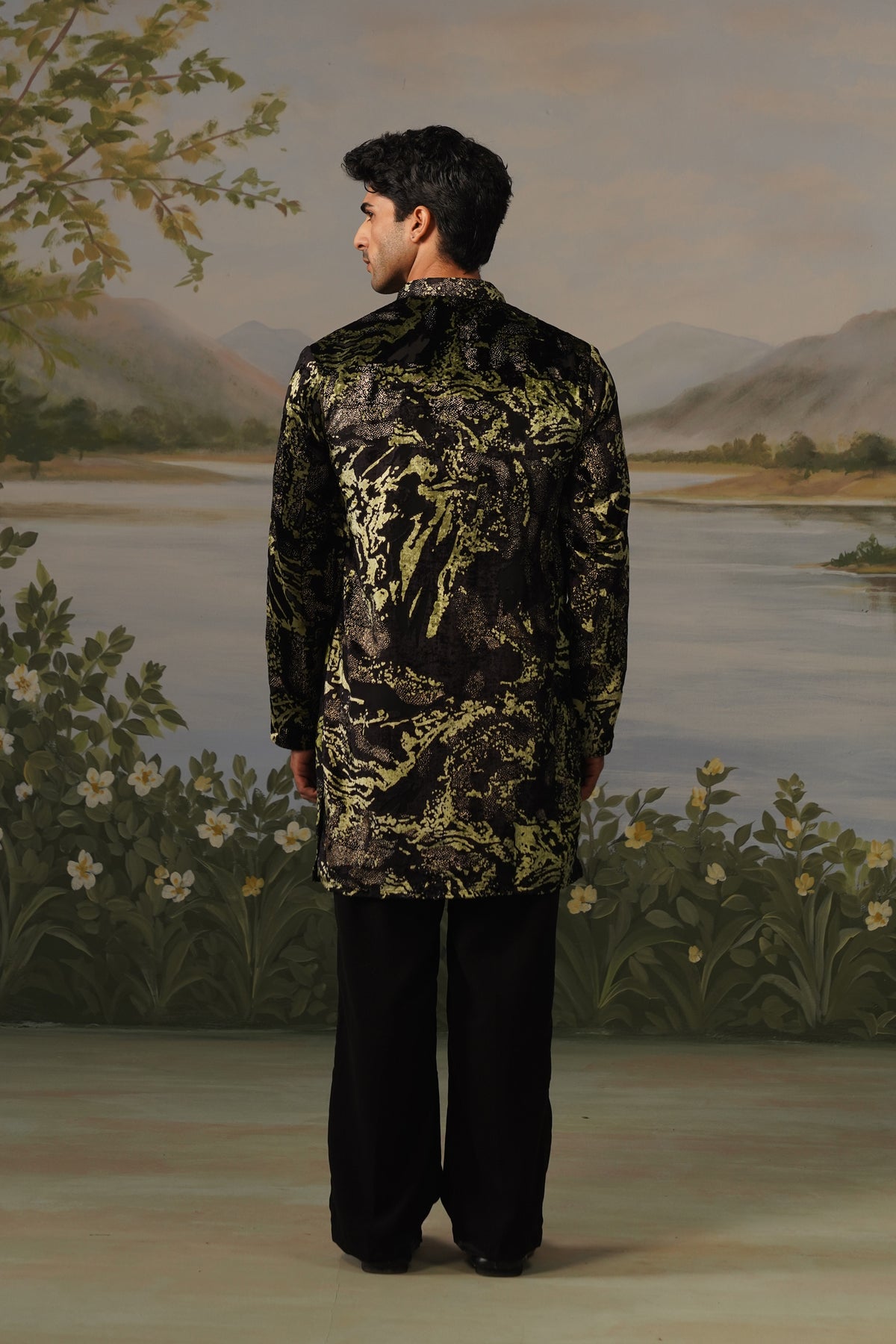 Shuaa Black Brasso Kurta Set