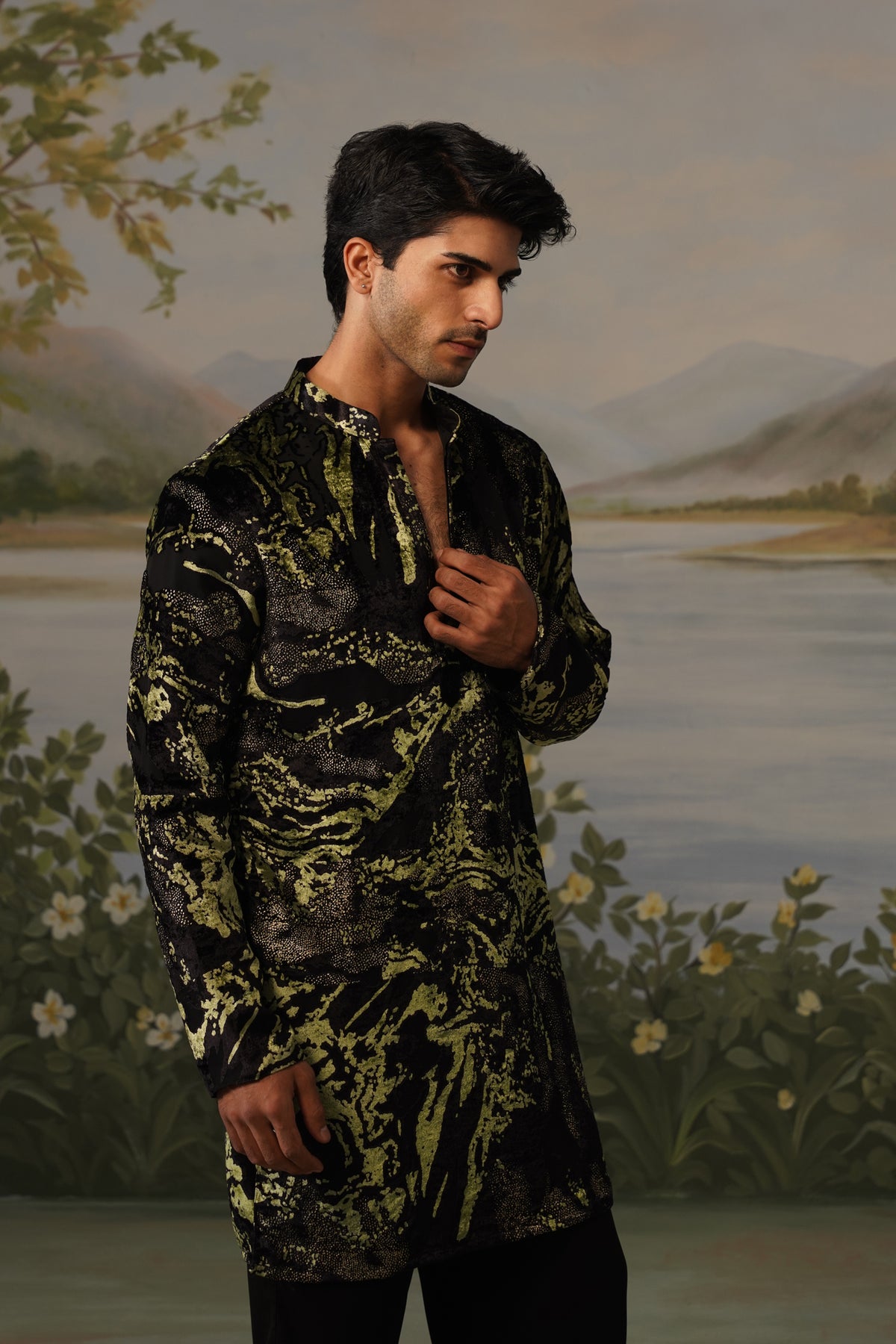 Shuaa Black Brasso Kurta Set