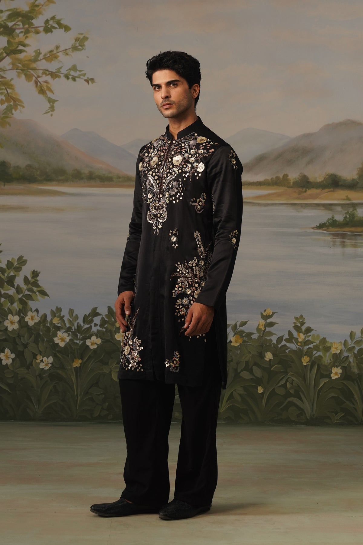Haseen Black Hand Embroidered Kurta Set