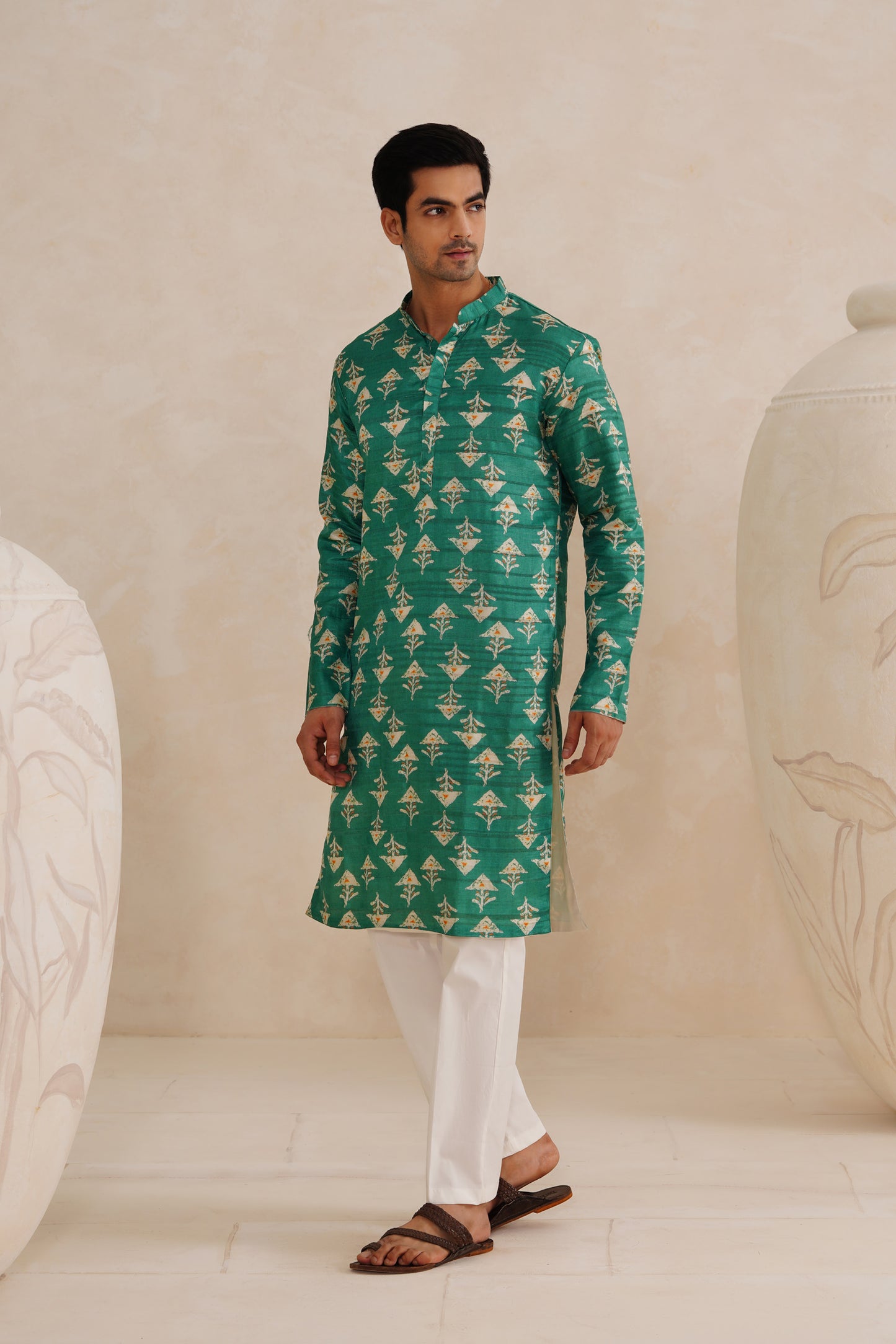 Green Jaipuri Tussar Ghicha Silk Kurta Set