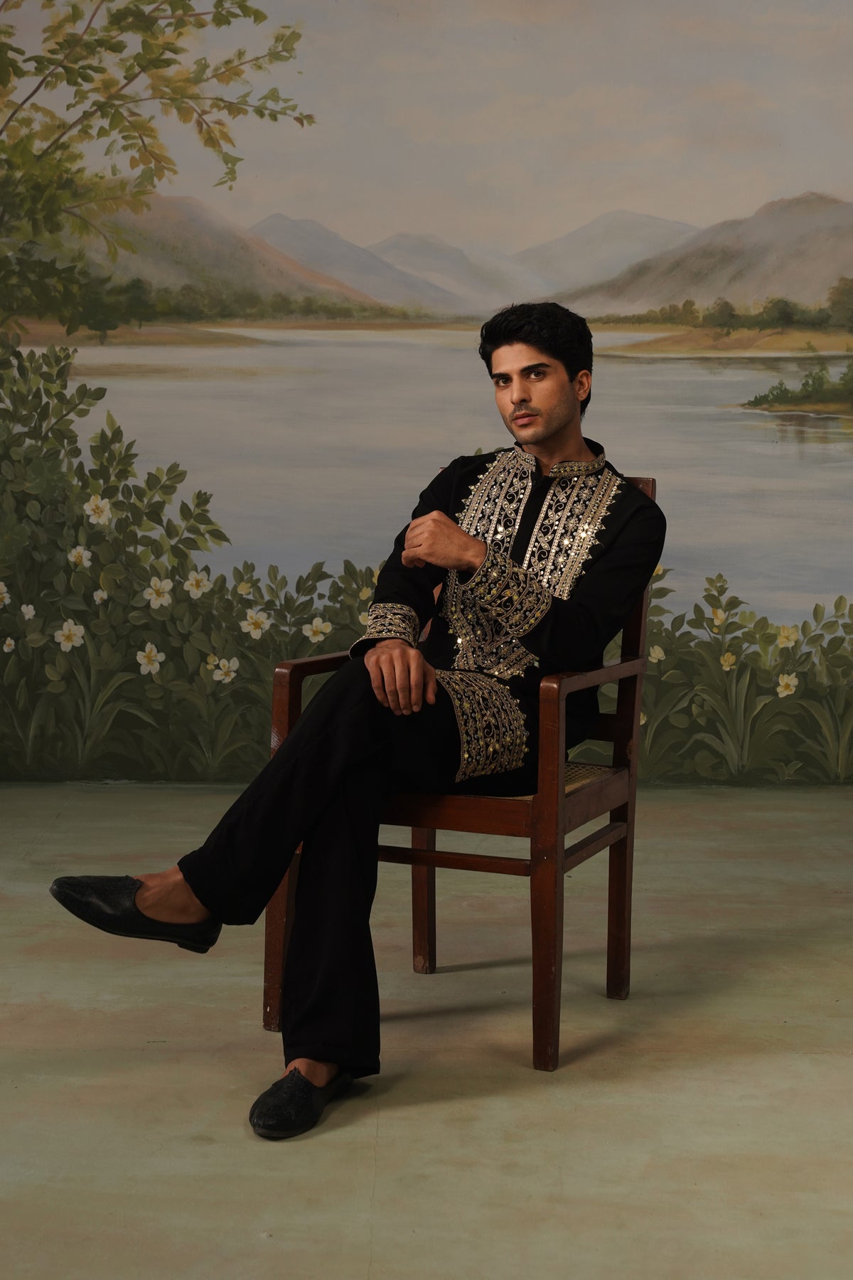 Aarafat Black Mirror Zari Work Kurta Set