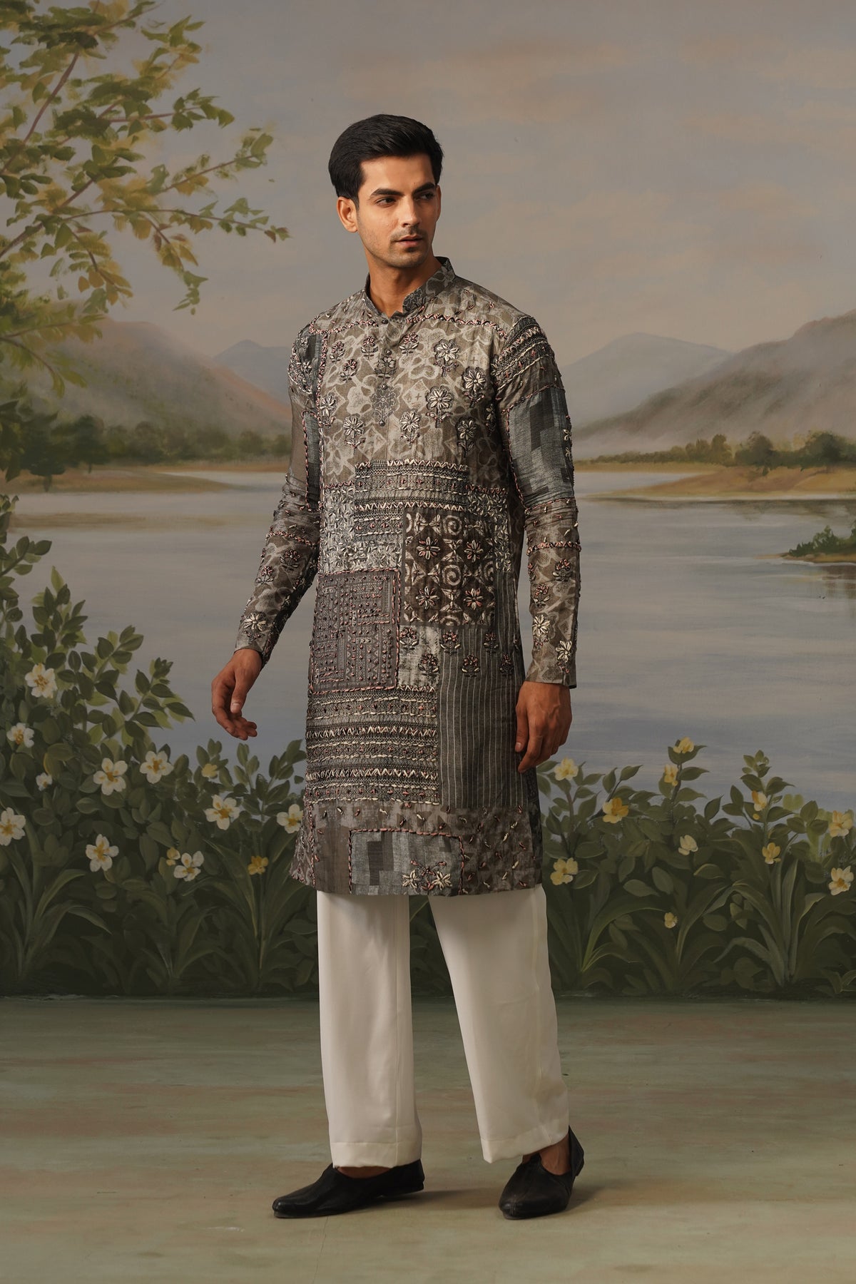 Dhuaan Grey Hand Thread Dhagai Work Kurta Set