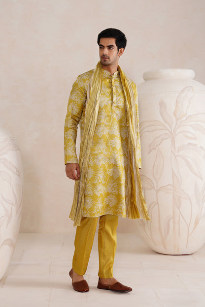 Yellow Tussar Print Kurta Set With Crush Ombre Dupatta