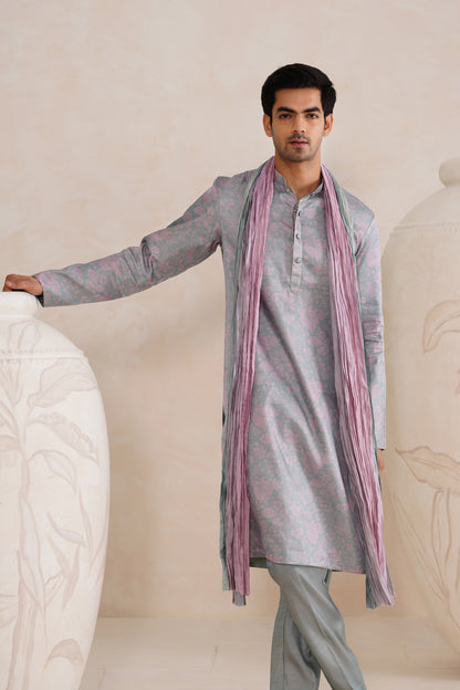 Cloud Grey Tussar Silk Print Kurta Set With Crush Ombre Dupatta