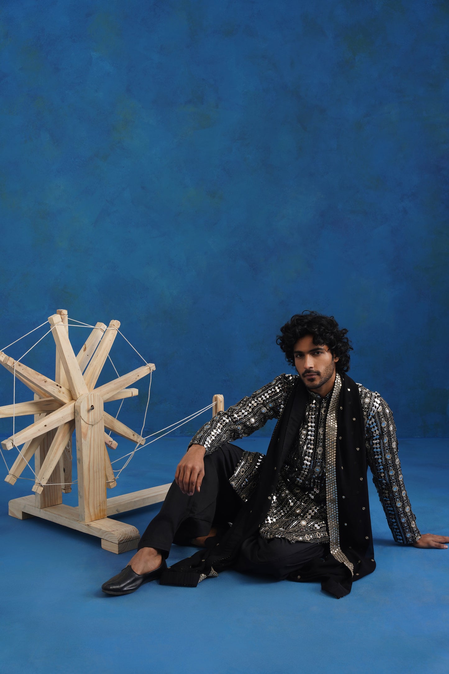 Noir Mirror Sequin Kurta Set with Dupatta