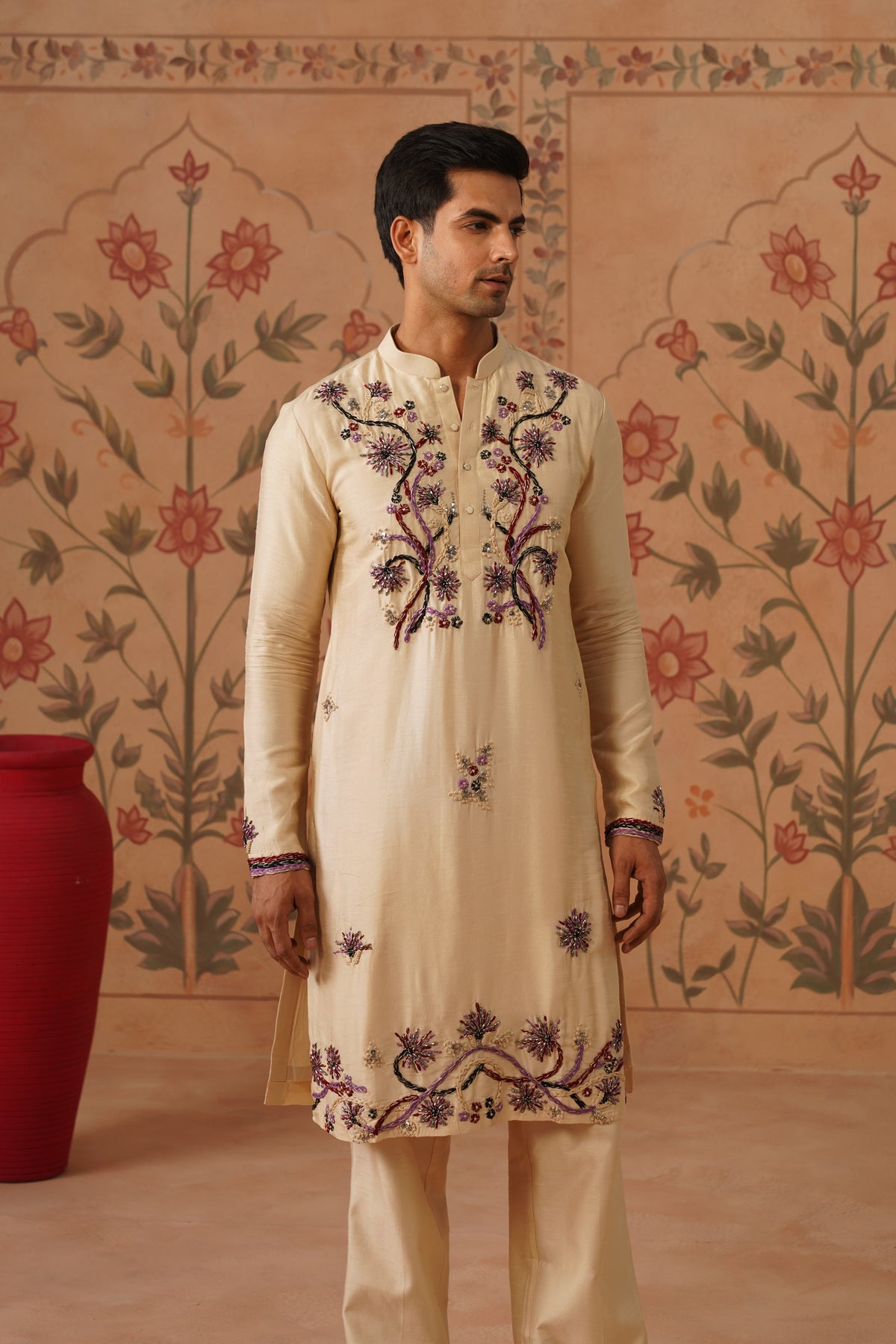 Bahar Ivory Hand Threadwork Kurta Set