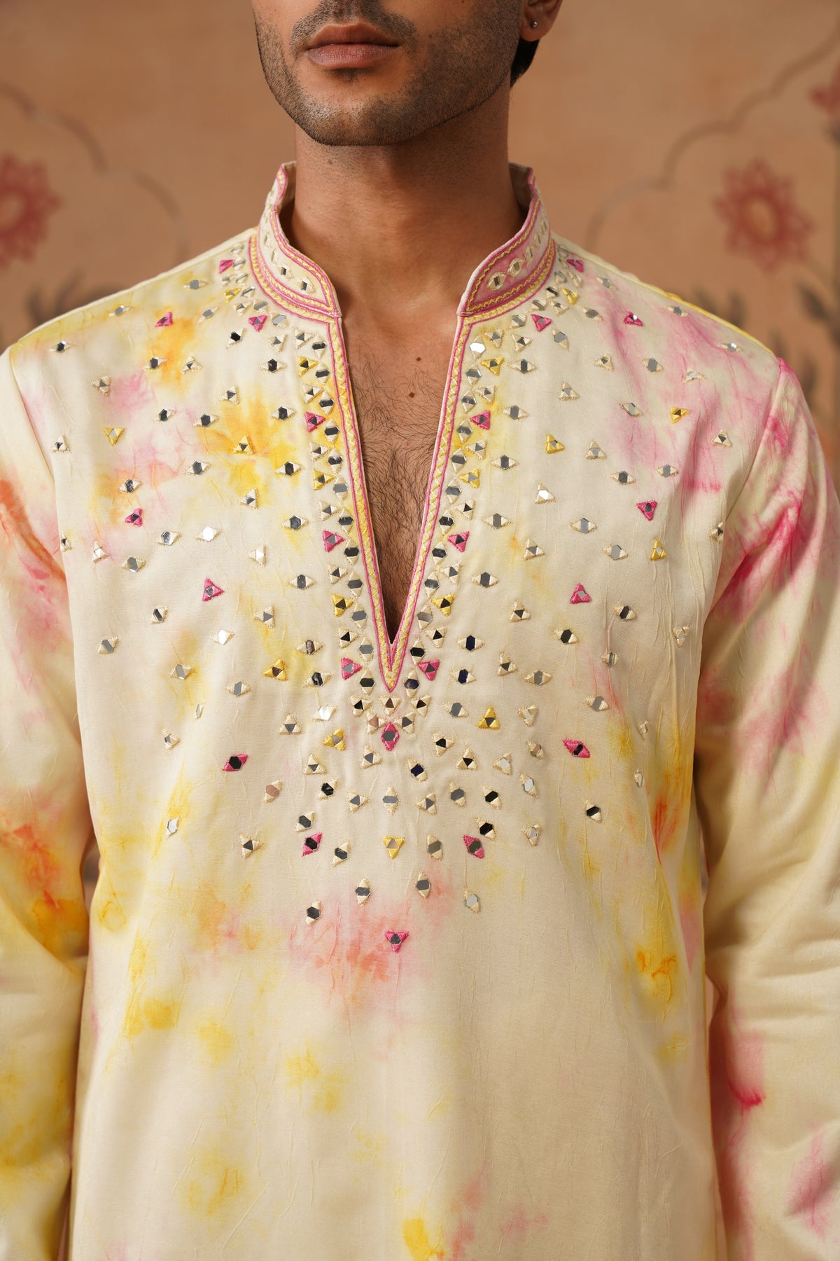 Rangoli Ivory Tie Dye Mirror Work Kurta Set