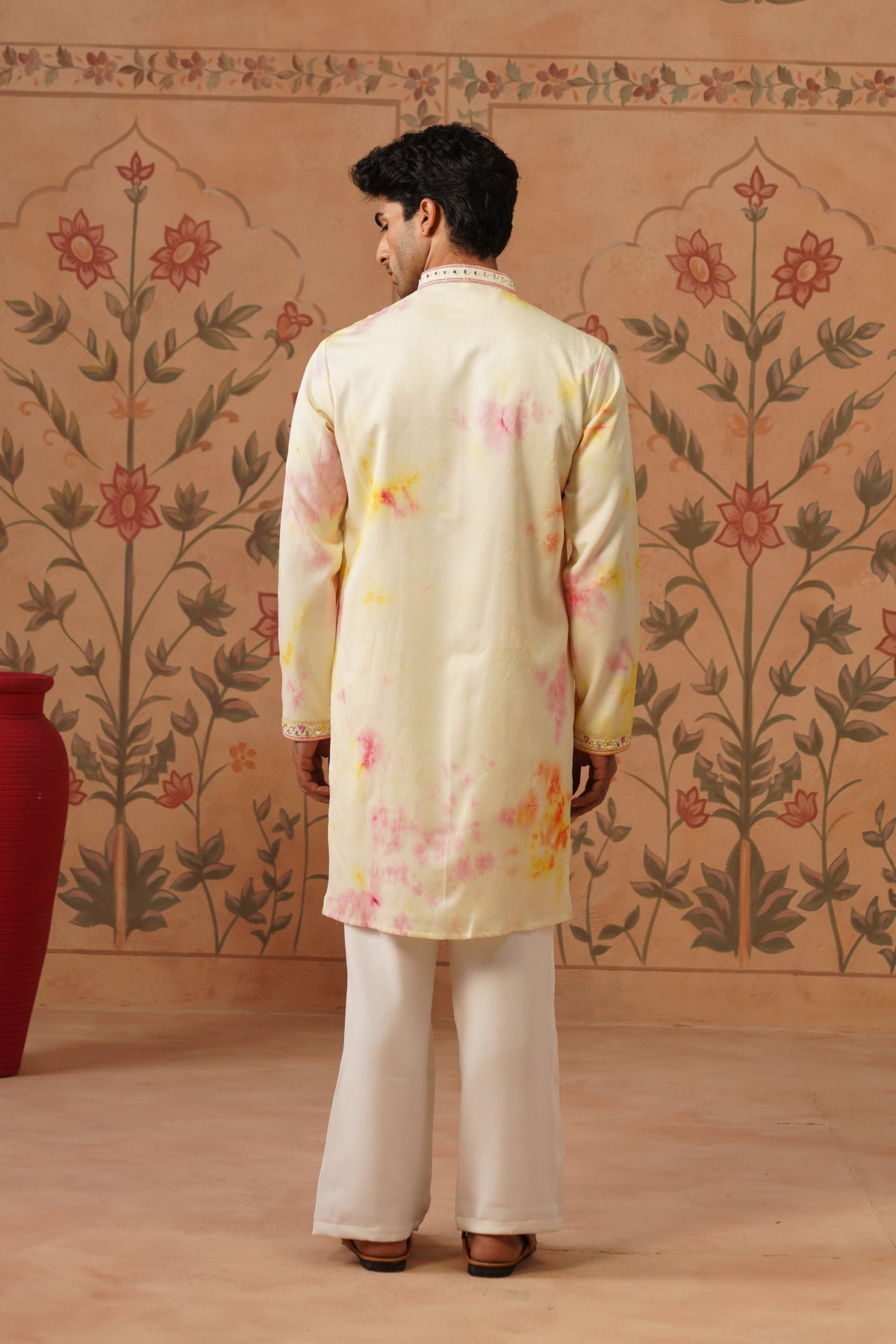 Rangoli Ivory Tie Dye Mirror Work Kurta Set