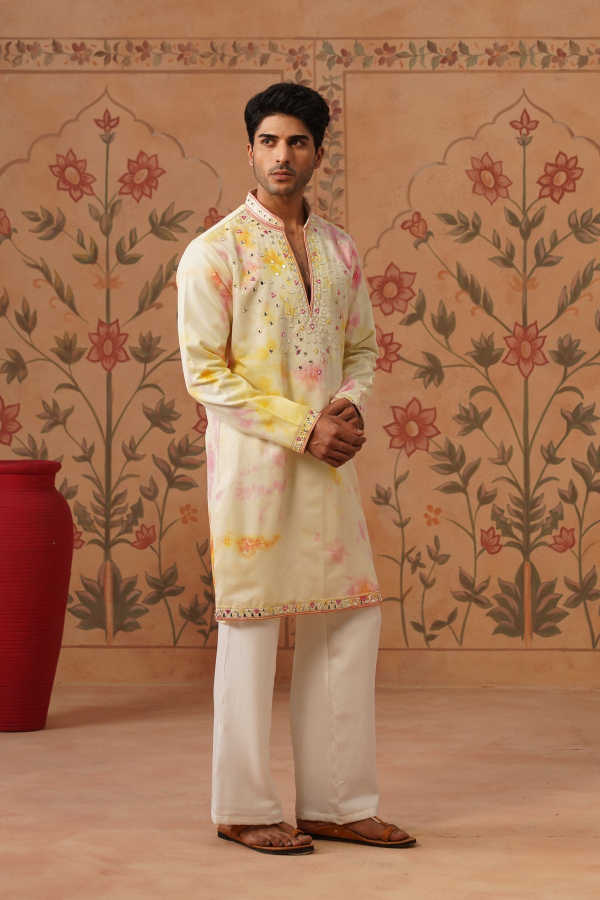 Rangoli Ivory Tie Dye Mirror Work Kurta Set