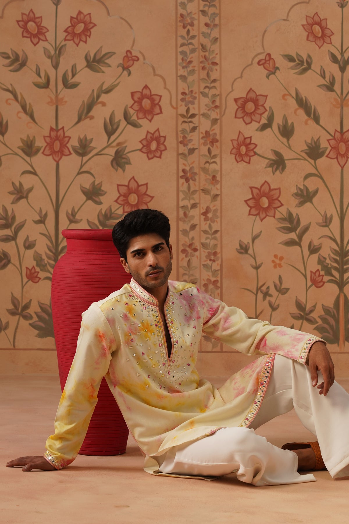 Rangoli Ivory Tie Dye Mirror Work Kurta Set