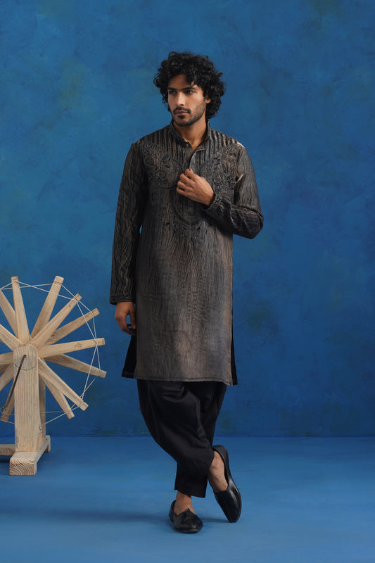Hand Dyed Tissue Embroidered Kurta Set