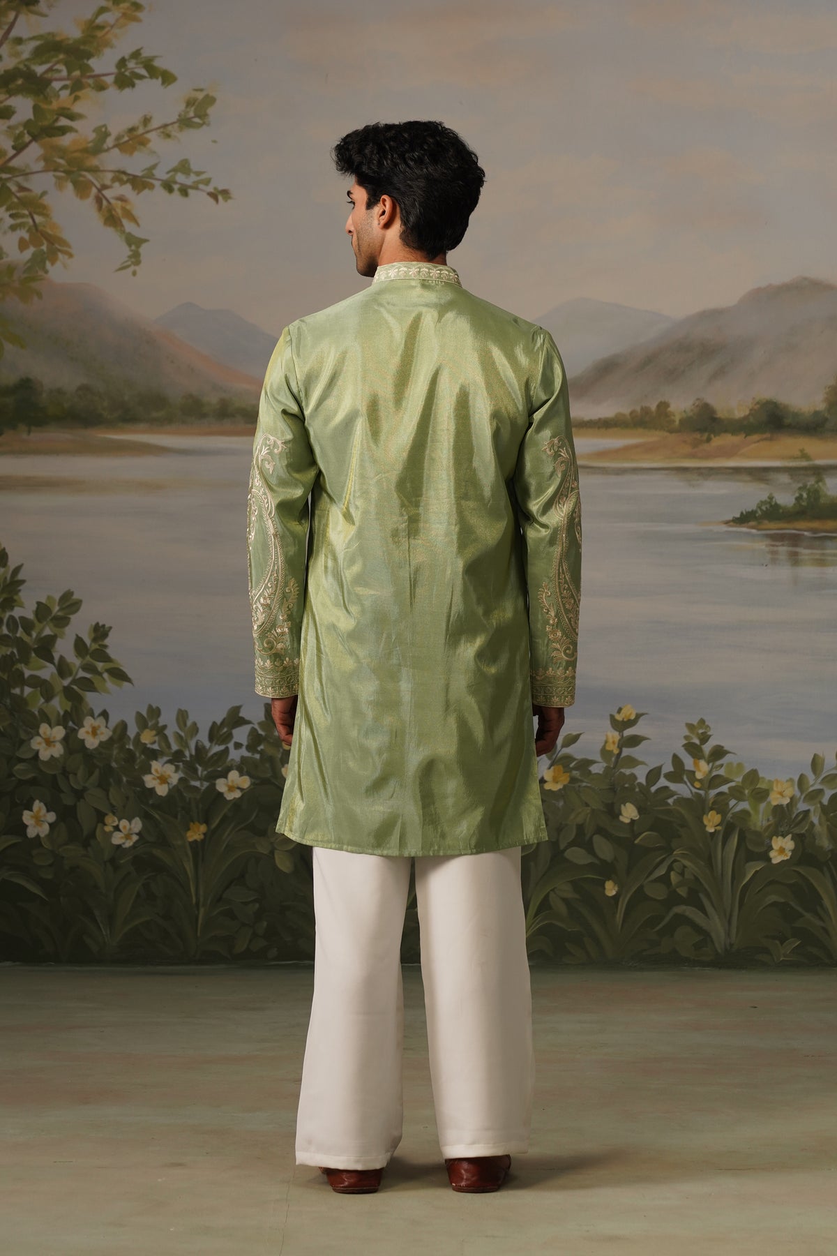 Sabza Green Threadwork Kurta Set