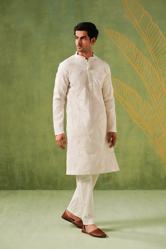 White Floral Coding Embroidery Kurta Set