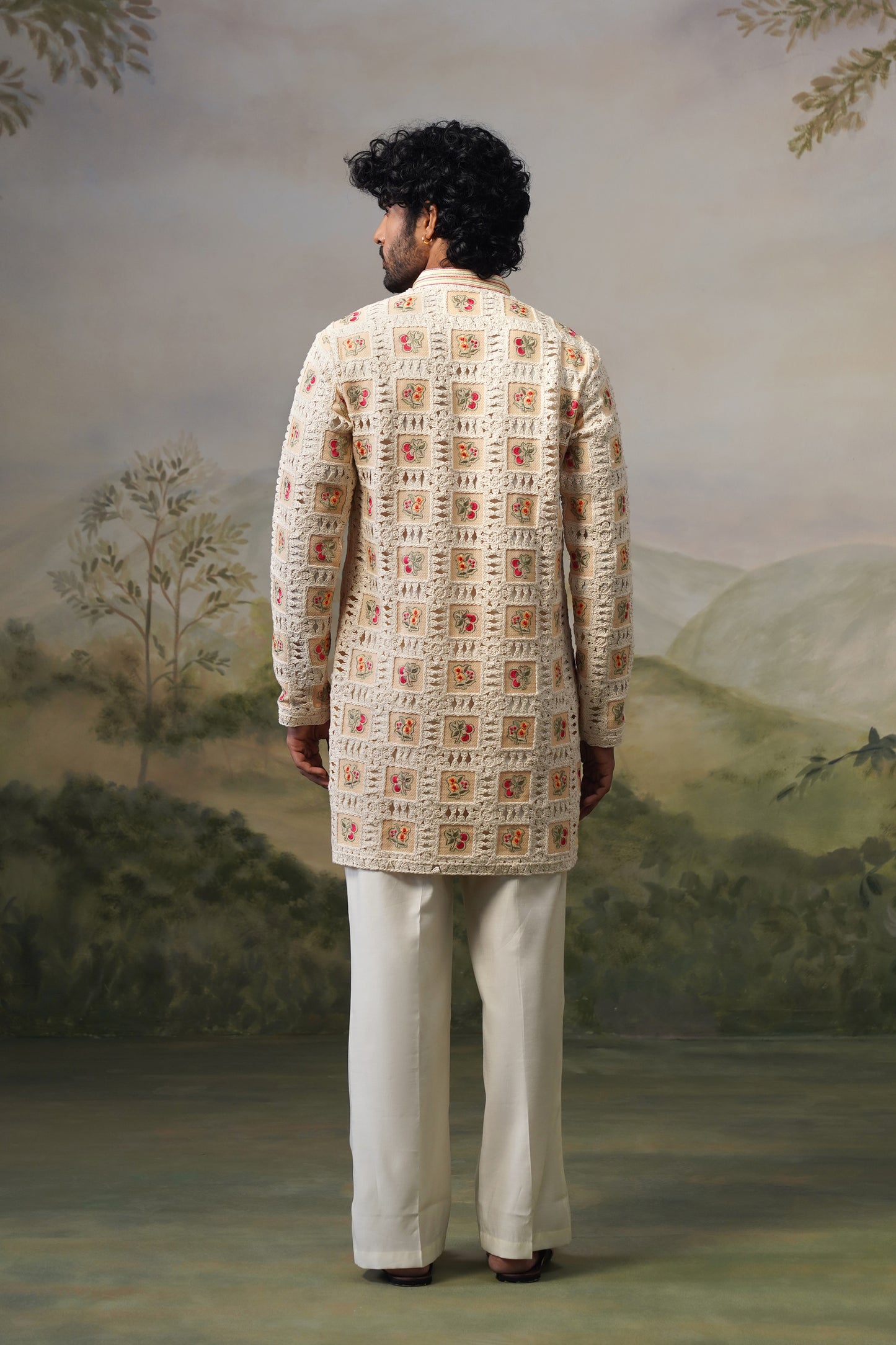 Buna Ivory Crochet Kurta Set