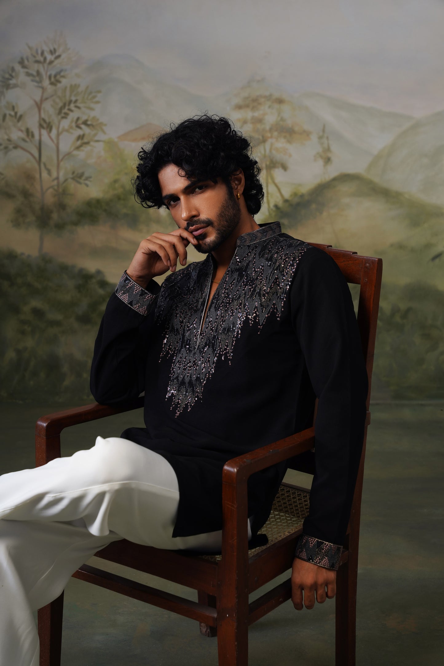 Bijli Black Bead Embroidered Kurta Set