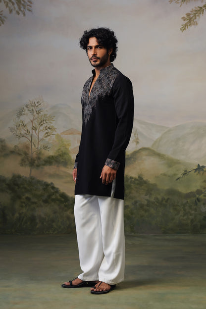 Bijli Black Bead Embroidered Kurta Set
