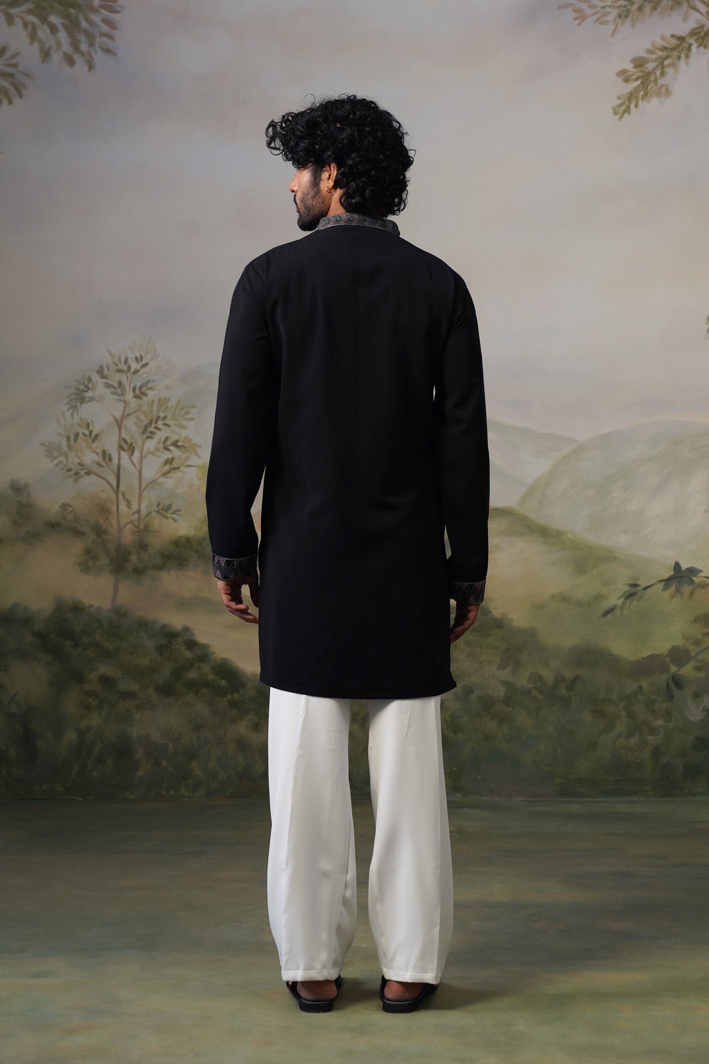 Bijli Black Bead Embroidered Kurta Set