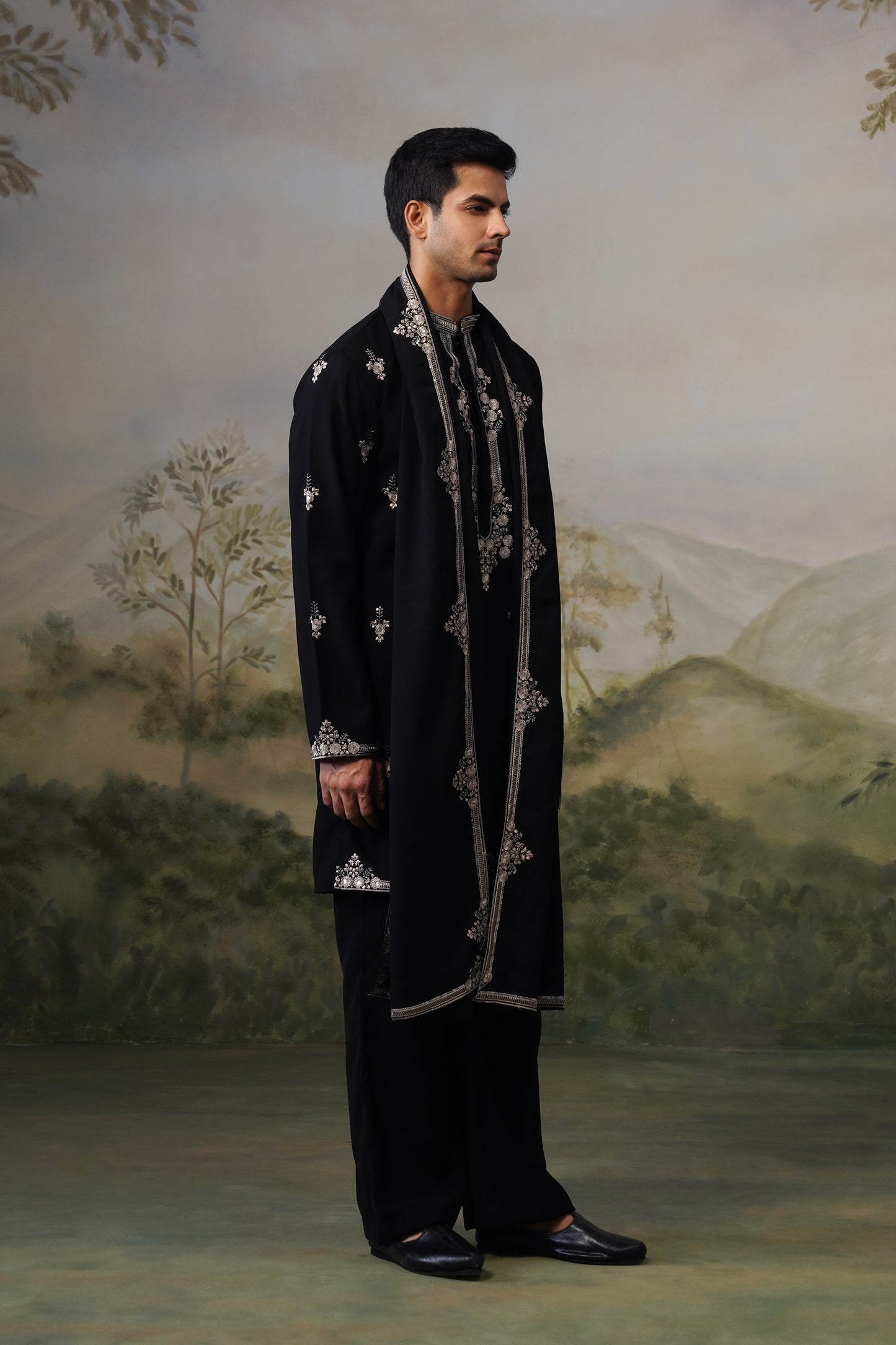 Rehmat Black Threadwork Kurta Set With Dupatta