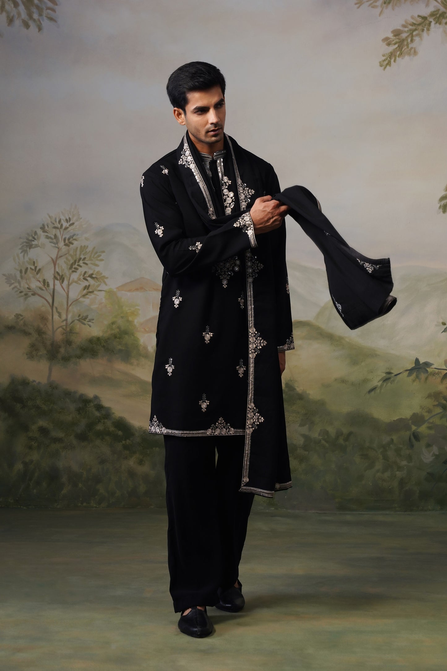 Rehmat Black Threadwork Kurta Set With Dupatta