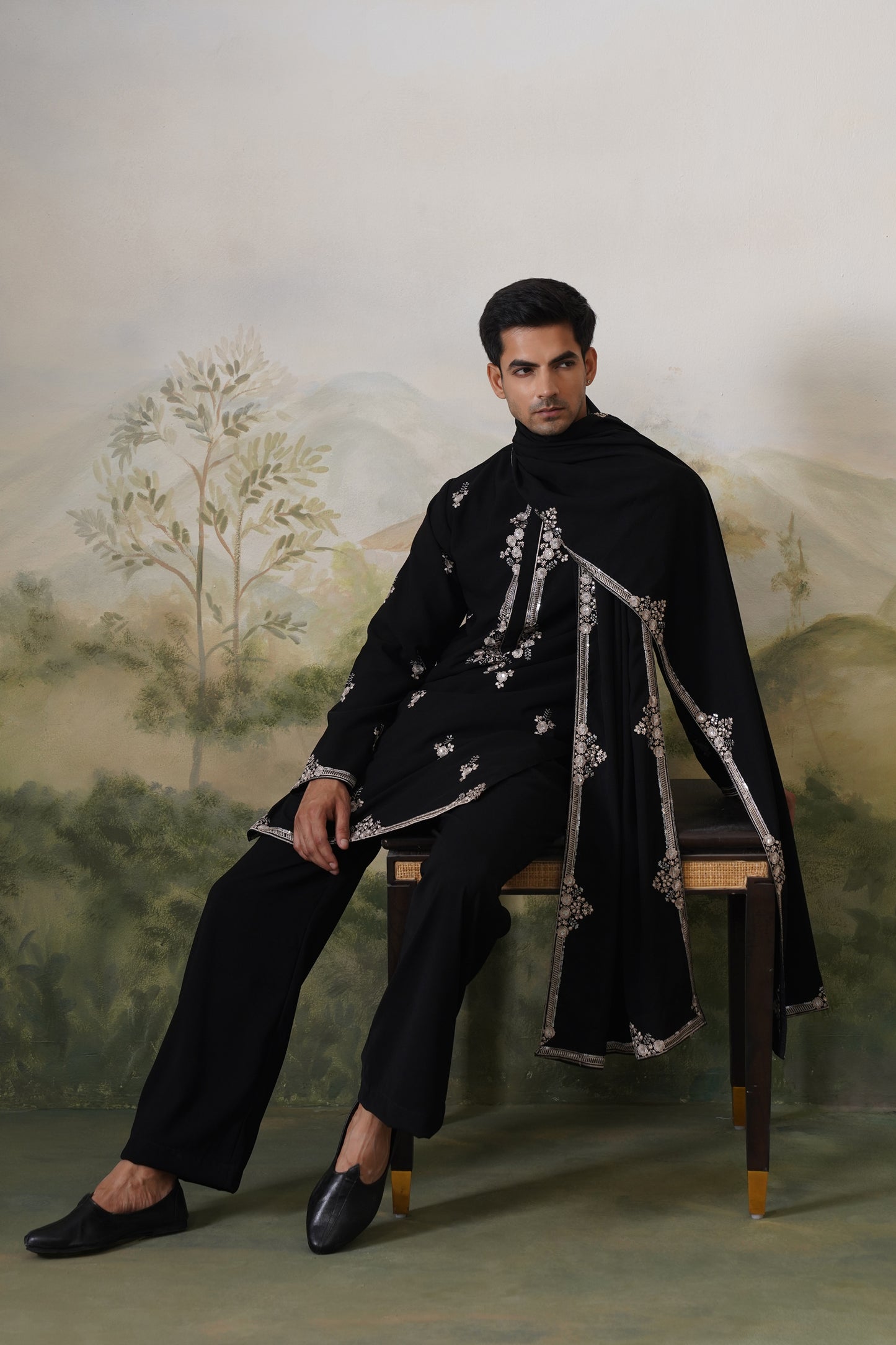 Rehmat Black Threadwork Kurta Set With Dupatta